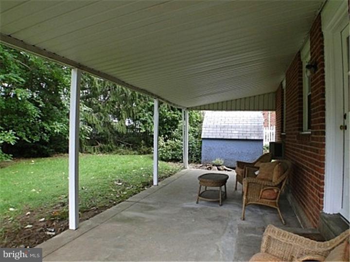 628 Topsfield Road Hatboro, PA 19040 - Photo 22 of 23 View in Back