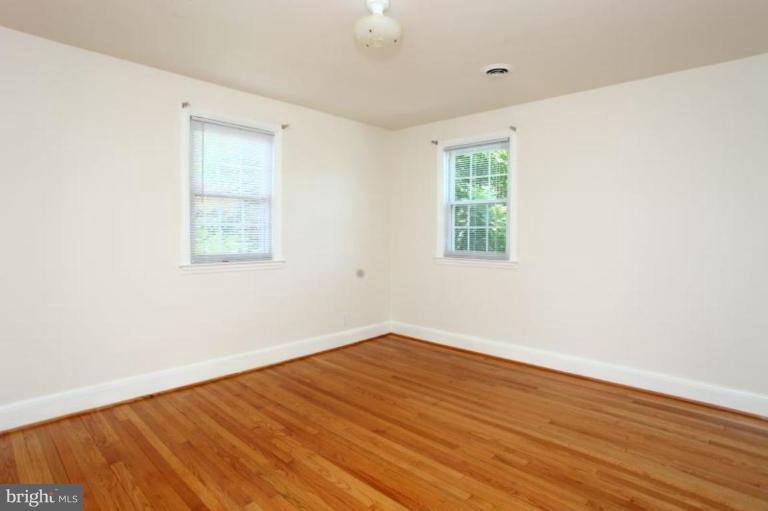 101 Murdock Road Baltimore, MD 21212 - Photo 12 of 12 Master Bedroom