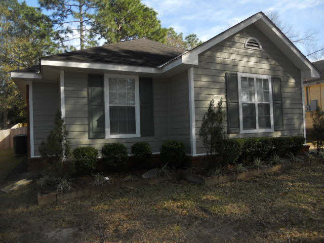 961 Schaub Avenue Mobile, AL 36609 - Photo 2 of 21