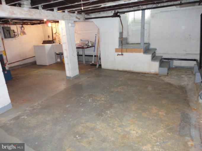 6906 Sollers Point Road Dundalk, MD 21222 - Photo 10 of 17 Basement