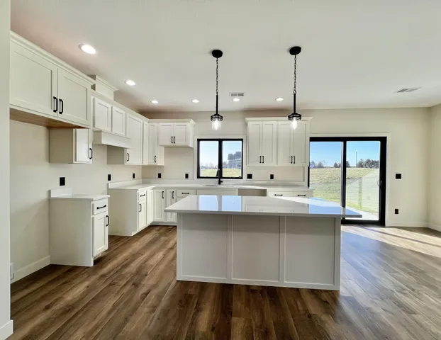 $588,000 | 115 Barber Circle, Granite Falls, MN 56241