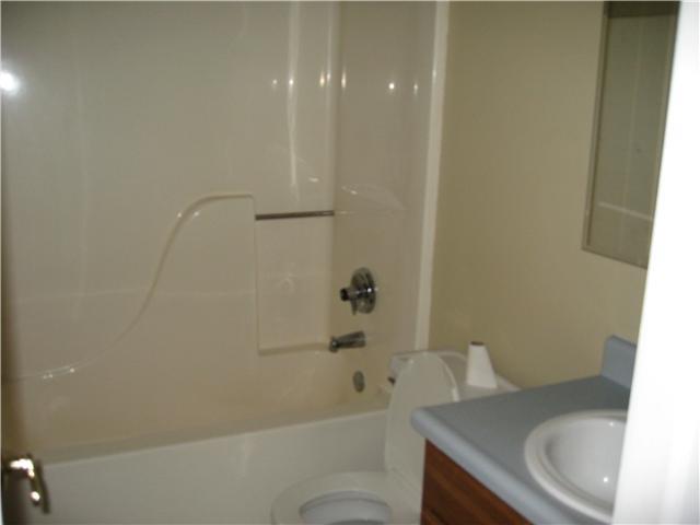 184 Independence Road Greenfield, IN 46140 - Photo 18 of 24 Gallery Image 18
