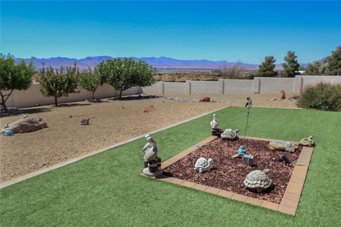 1299 Mustang Springs Road Kingman, AZ 86401 - Photo 39 of 54