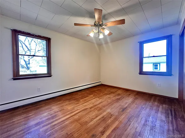 $3,000 | 10 Smith Street, Red Hook, NY 12571