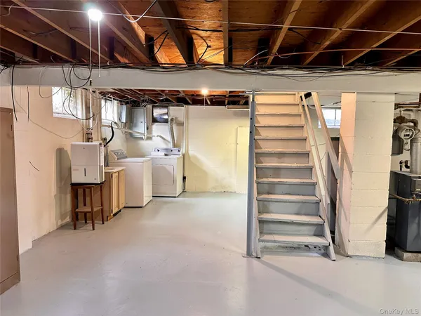 $3,000 | 10 Smith Street, Red Hook, NY 12571
