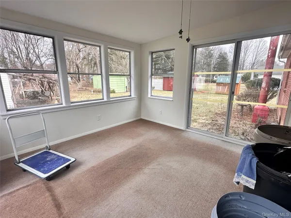 $3,000 | 10 Smith Street, Red Hook, NY 12571