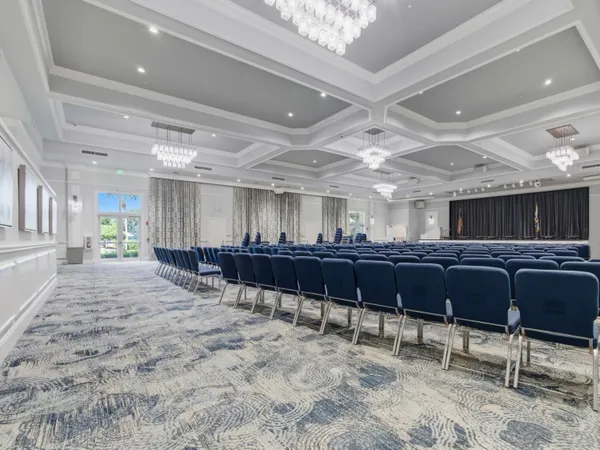 $960,000 | 11064 Malaysia Circle, Boynton Beach, FL 33437