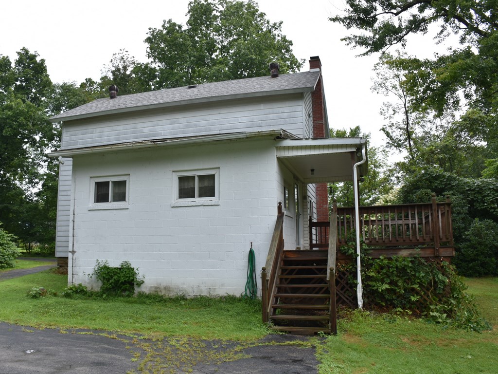 20185 Homecroft Road Meadville, PA 16335 - Photo 5 of 28