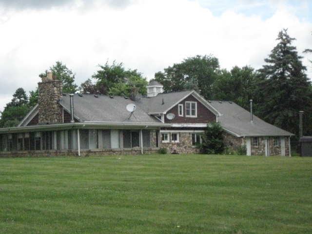 6330 Bordman Road Romeo, MI 48065 - Photo 2 of 58 31329954-1.JPG