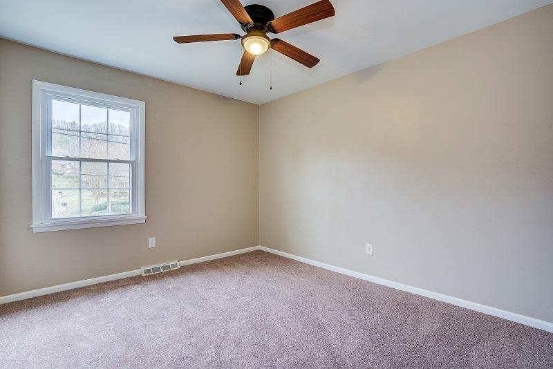 5828 Merriman Road Roanoke, VA 24018 - Photo 14 of 33 Bedroom #3