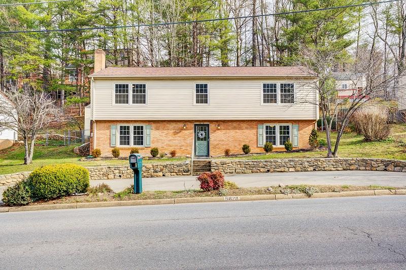 5828 Merriman Road Roanoke, VA 24018 - Photo 31 of 33 Front 2