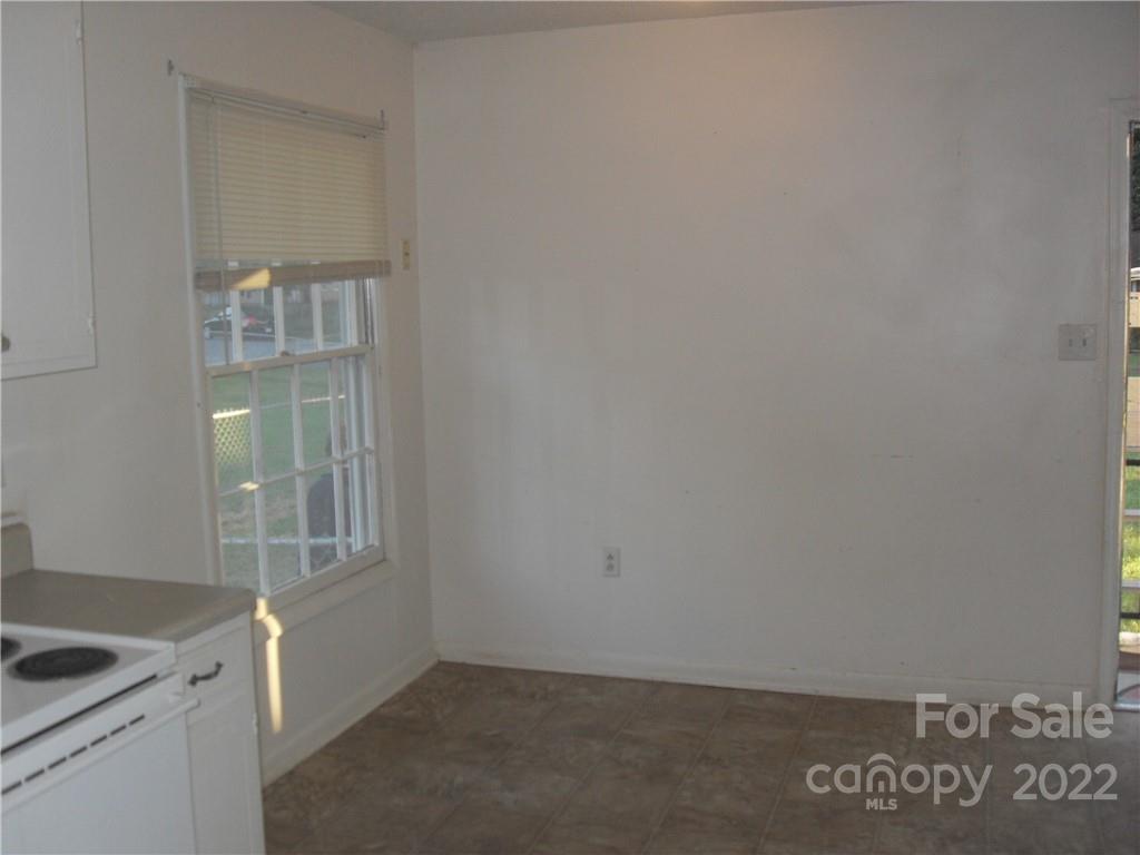 1200 Milan Road East Charlotte, NC 28216 - Photo 23 of 33 Gallery Image 23
