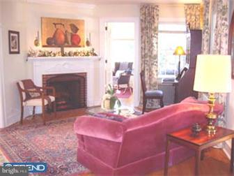 56 Bridge Road Lumberton, NJ 08048 - Photo 3 of 10 Living Room