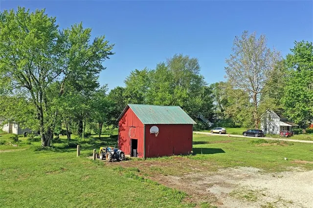 $214,900 | 6930 North Spruce Street, Middletown, IN 47356