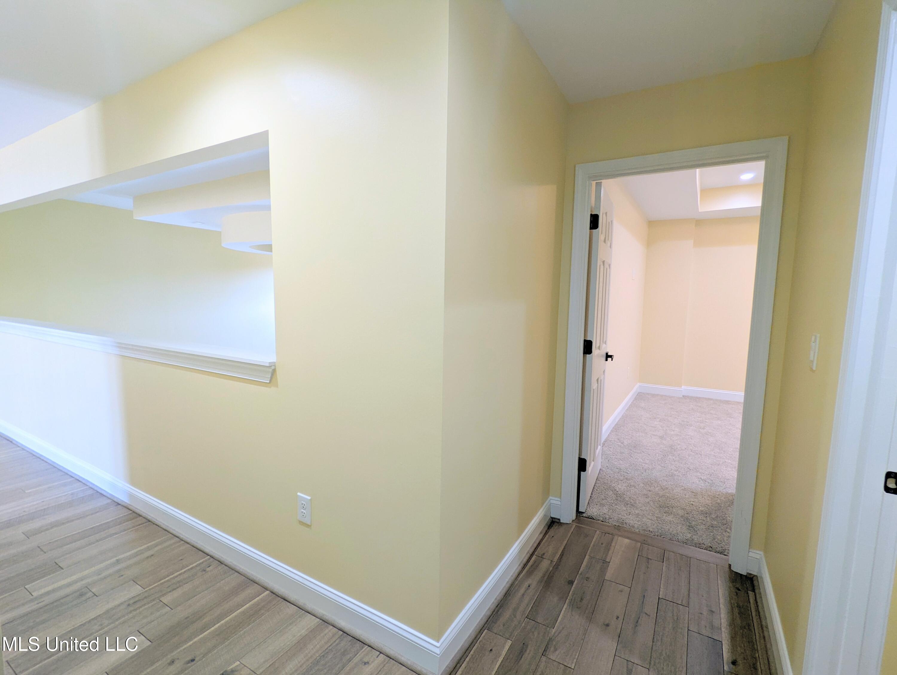 162 Plantation Way Byhalia, MS 38611 - Photo 40 of 48 PXL_20250912_194527526~2