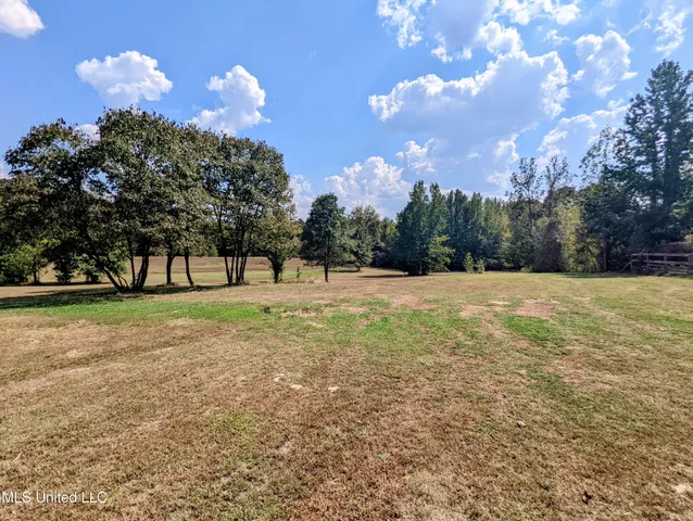 $500,000 | 162 Plantation Way, Byhalia, MS 38611