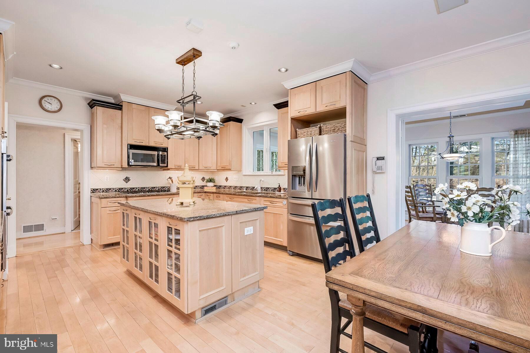 9012 Belmart Road Potomac, MD 20854 - Photo 12 of 38