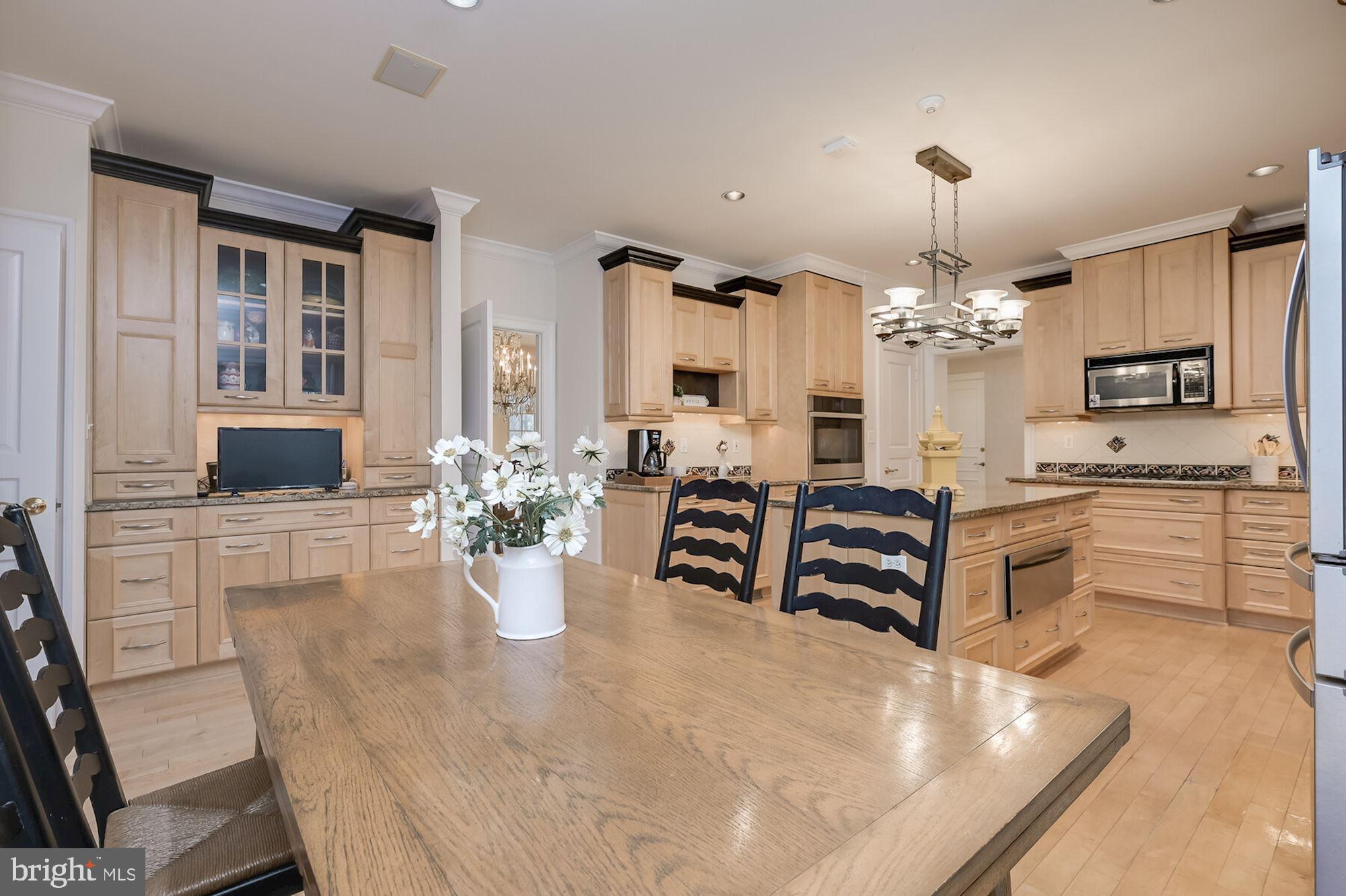 9012 Belmart Road Potomac, MD 20854 - Photo 14 of 38