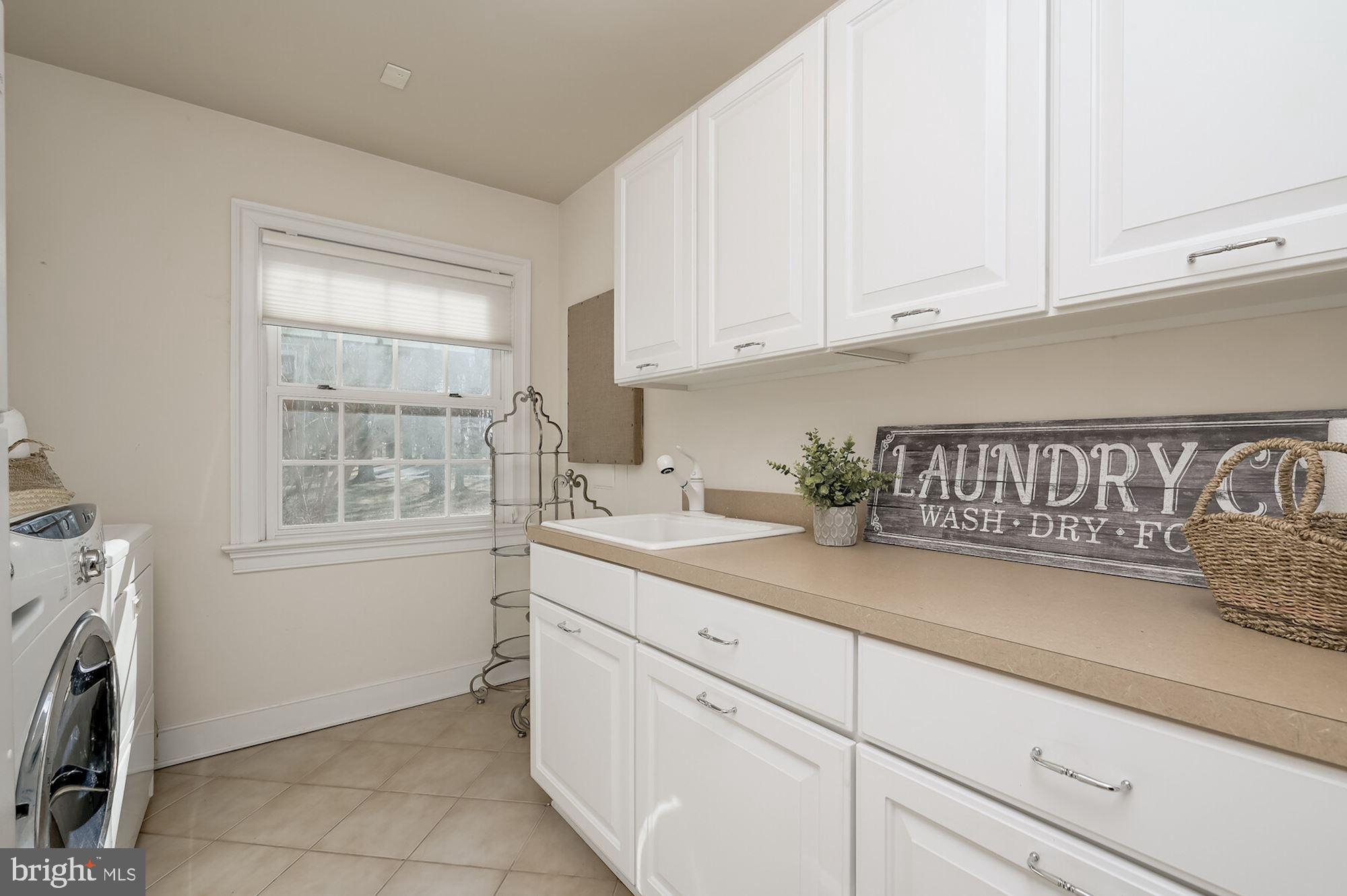 9012 Belmart Road Potomac, MD 20854 - Photo 17 of 38