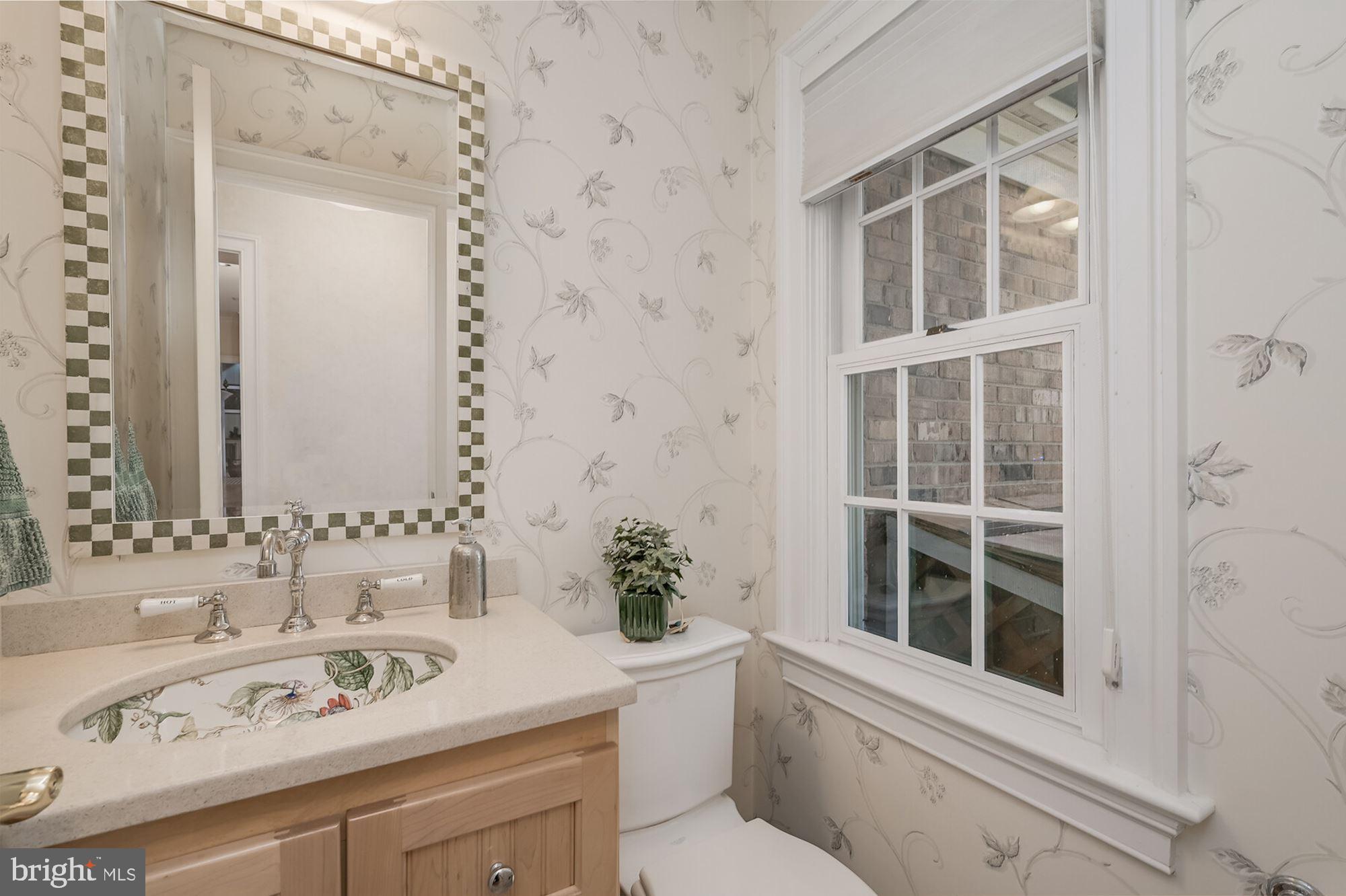 9012 Belmart Road Potomac, MD 20854 - Photo 18 of 38