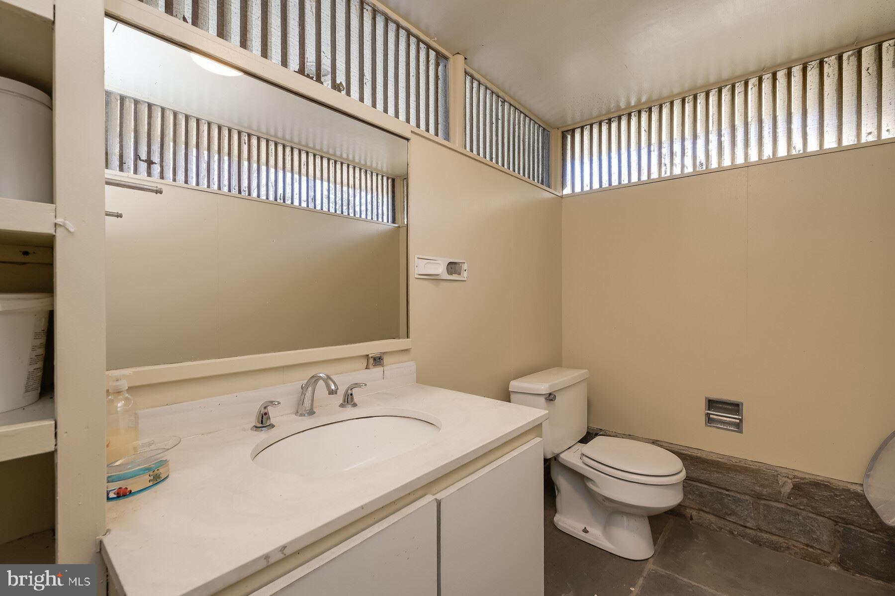 9012 Belmart Road Potomac, MD 20854 - Photo 37 of 38