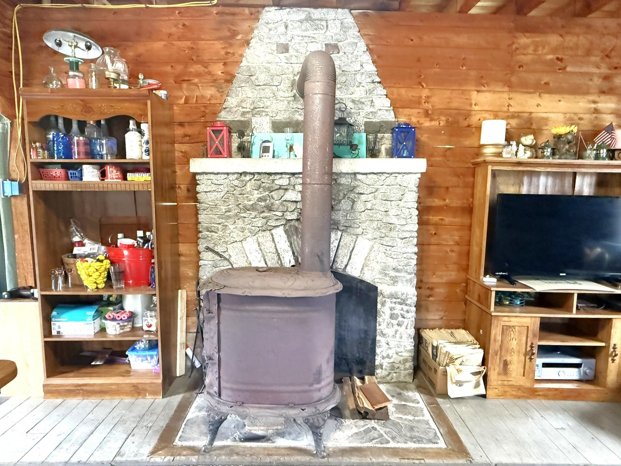 1338 Eligo Lake Road Greensboro, VT 05843 - Photo 7 of 27