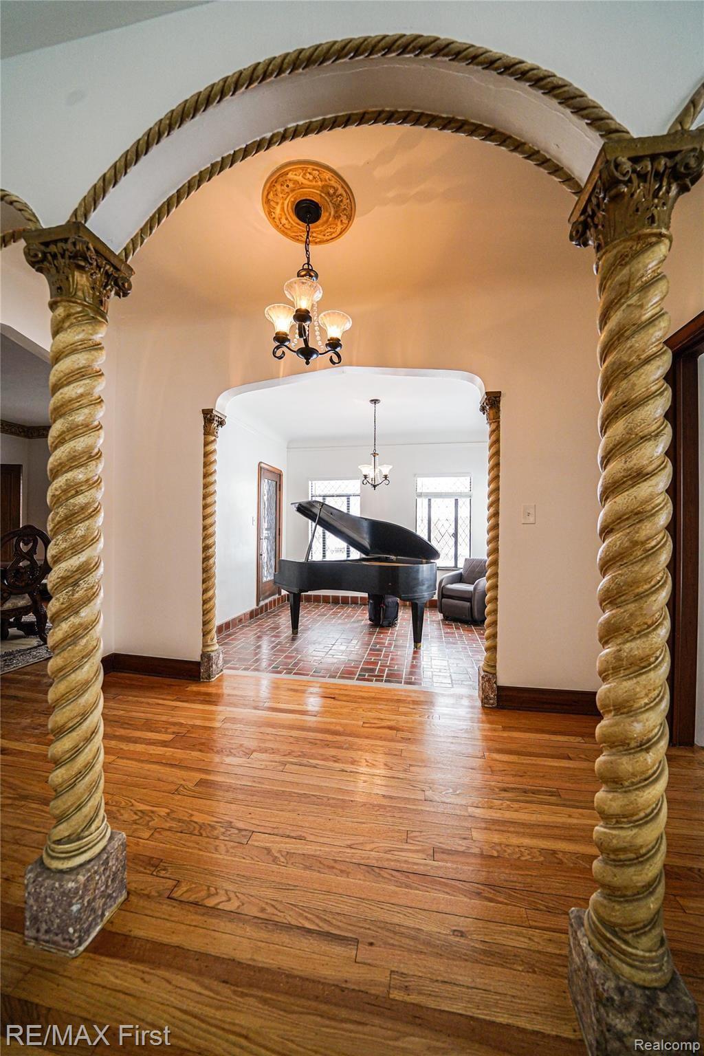 4100 Devonshire Road Detroit, MI 48224 - Photo 77 of 84 2-83.jpg