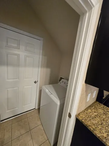 $2,200 | 13511 Villa Arbor Drive, Houston, TX 77070