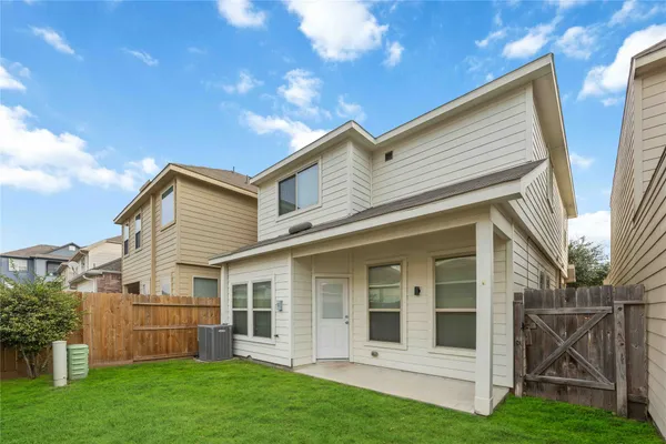 $2,050 | 13511 Villa Arbor Drive, Houston, TX 77070