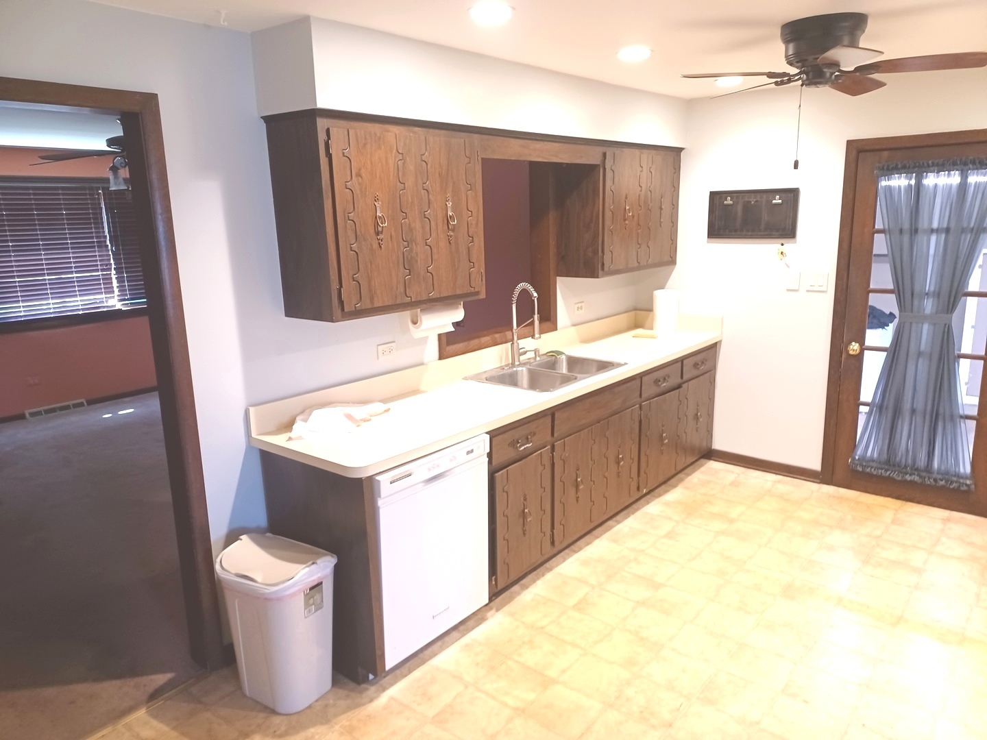 6743 105th Street Chicago Ridge, IL 60415 - Photo 13 of 35 Gallery Image 13