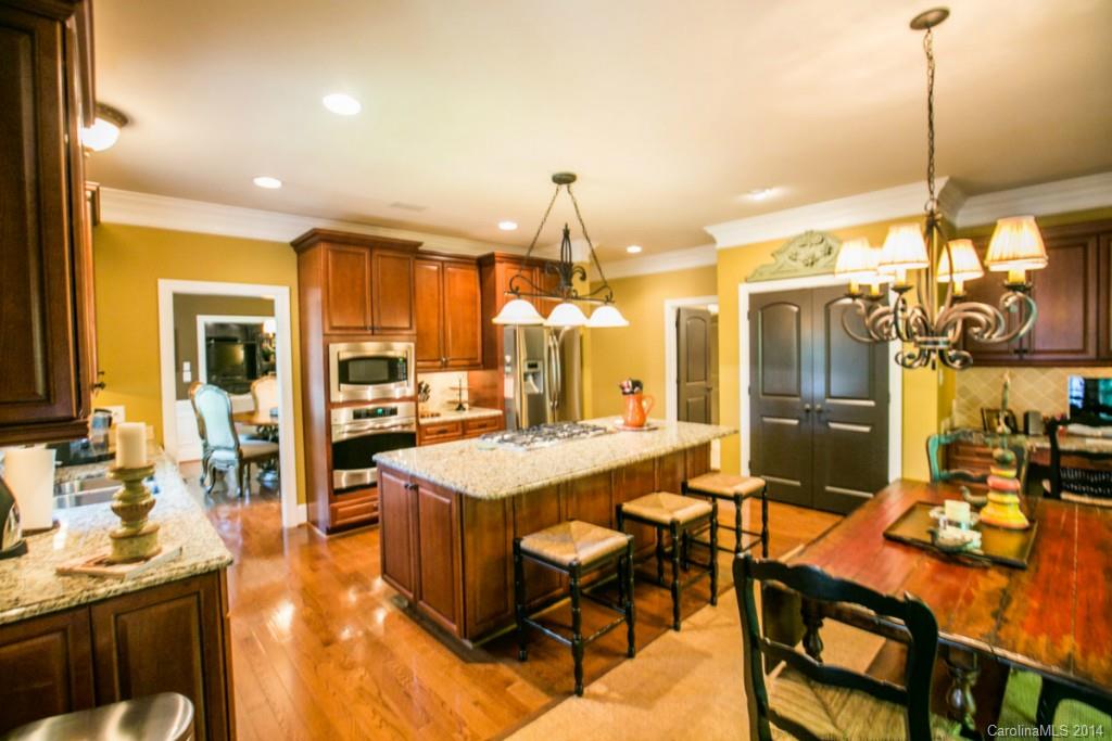 111 Renwick Road, Unit 1 Charlotte, NC 28211 - Photo 17 of 24 Gallery Image 17
