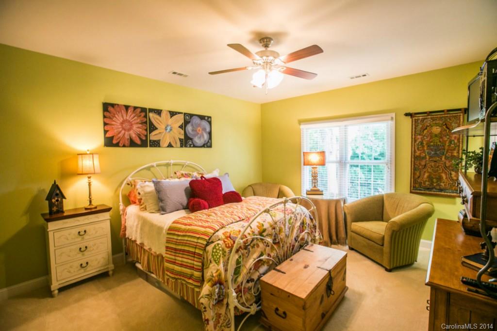 111 Renwick Road, Unit 1 Charlotte, NC 28211 - Photo 20 of 24 Gallery Image 20