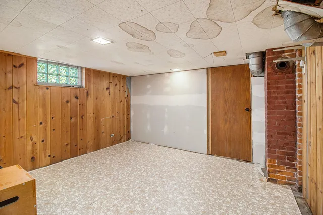 $275,000 | 115 North Emily Street, Ludington, MI 49431