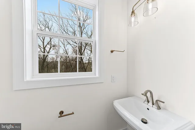 $834,900 | 179 Ellicott Road, Avondale, PA 19311