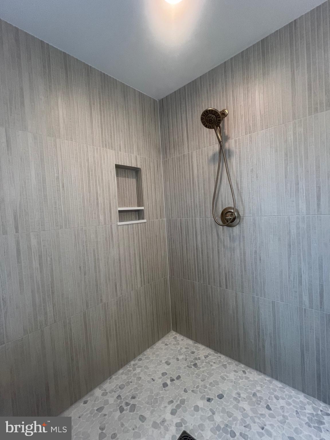 179 Ellicott Road Avondale, PA 19311 - Photo 49 of 65 a view of a bathroom