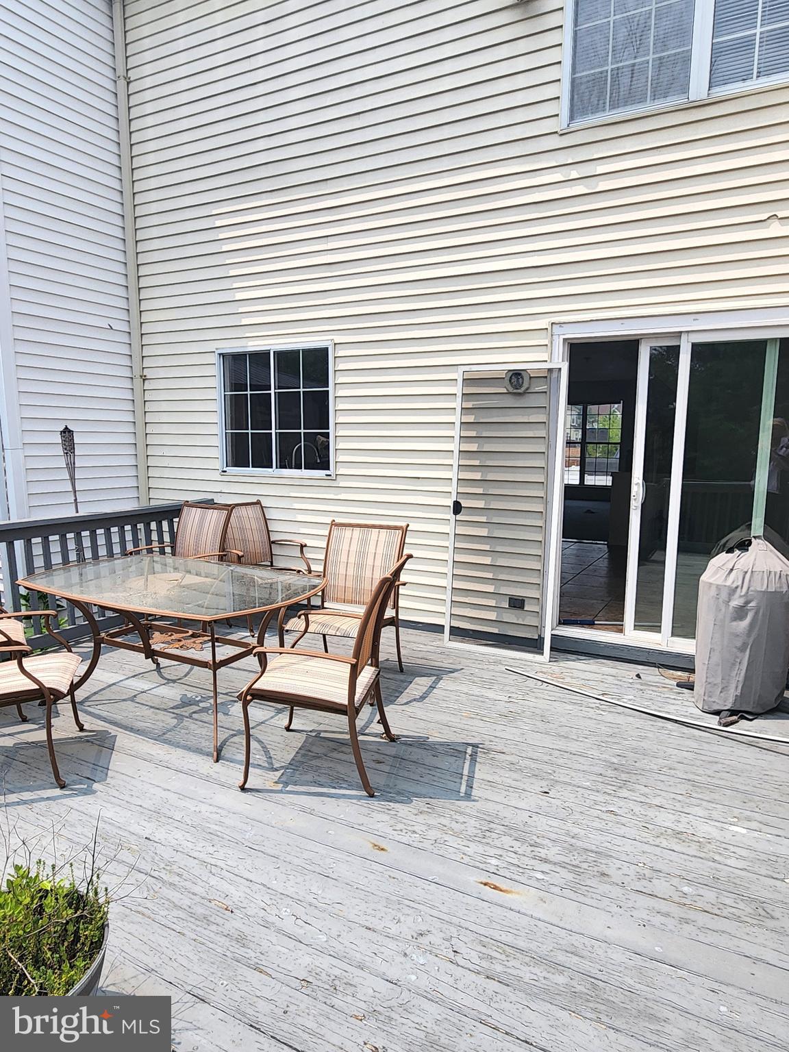 409 Feather Drive Newark, DE 19702 - Photo 14 of 15 rear deck