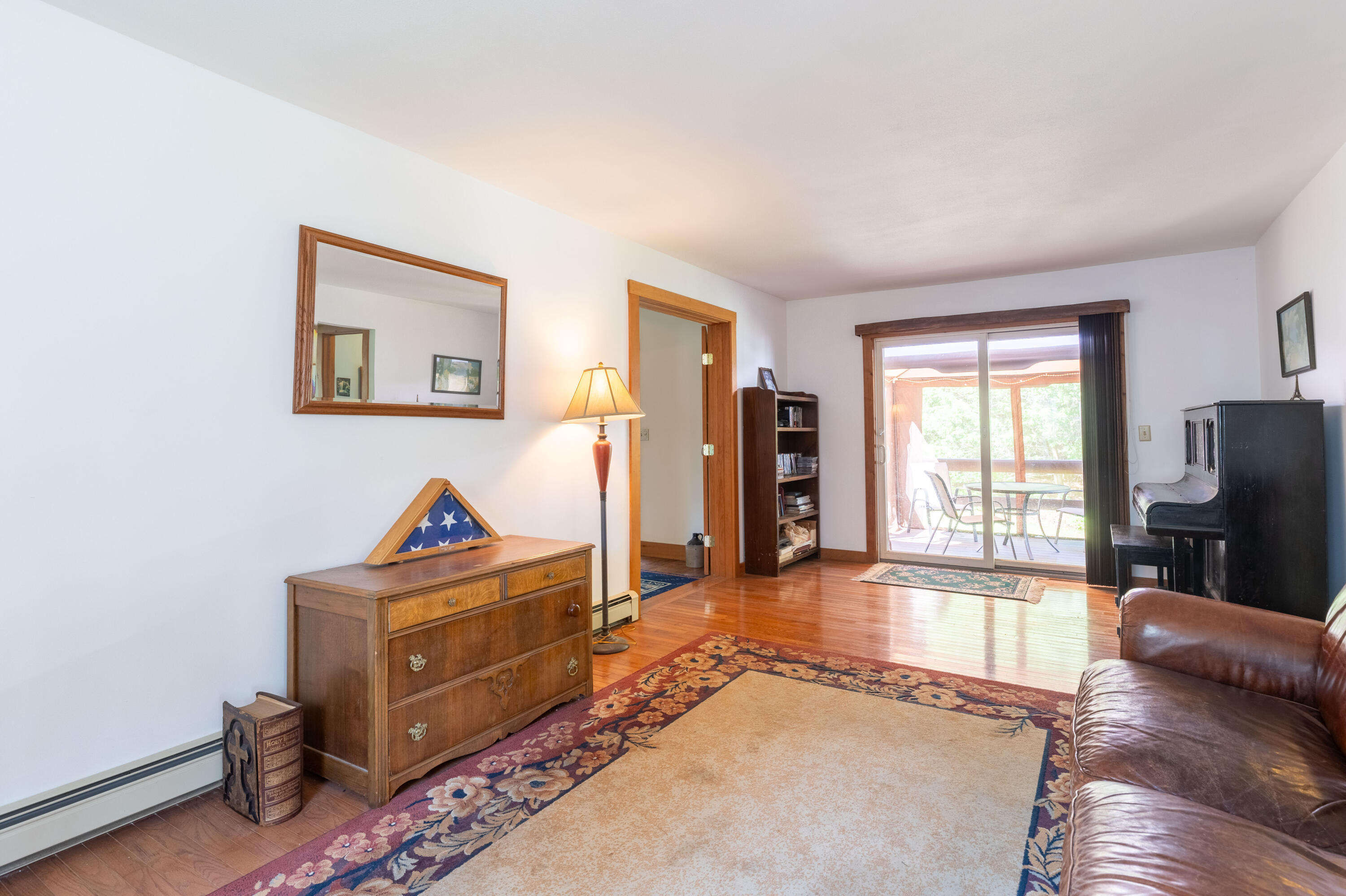 84 Brave Boat Harbor Road Kittery, ME 03905 - Photo 17 of 36 9L9A7259-HDR