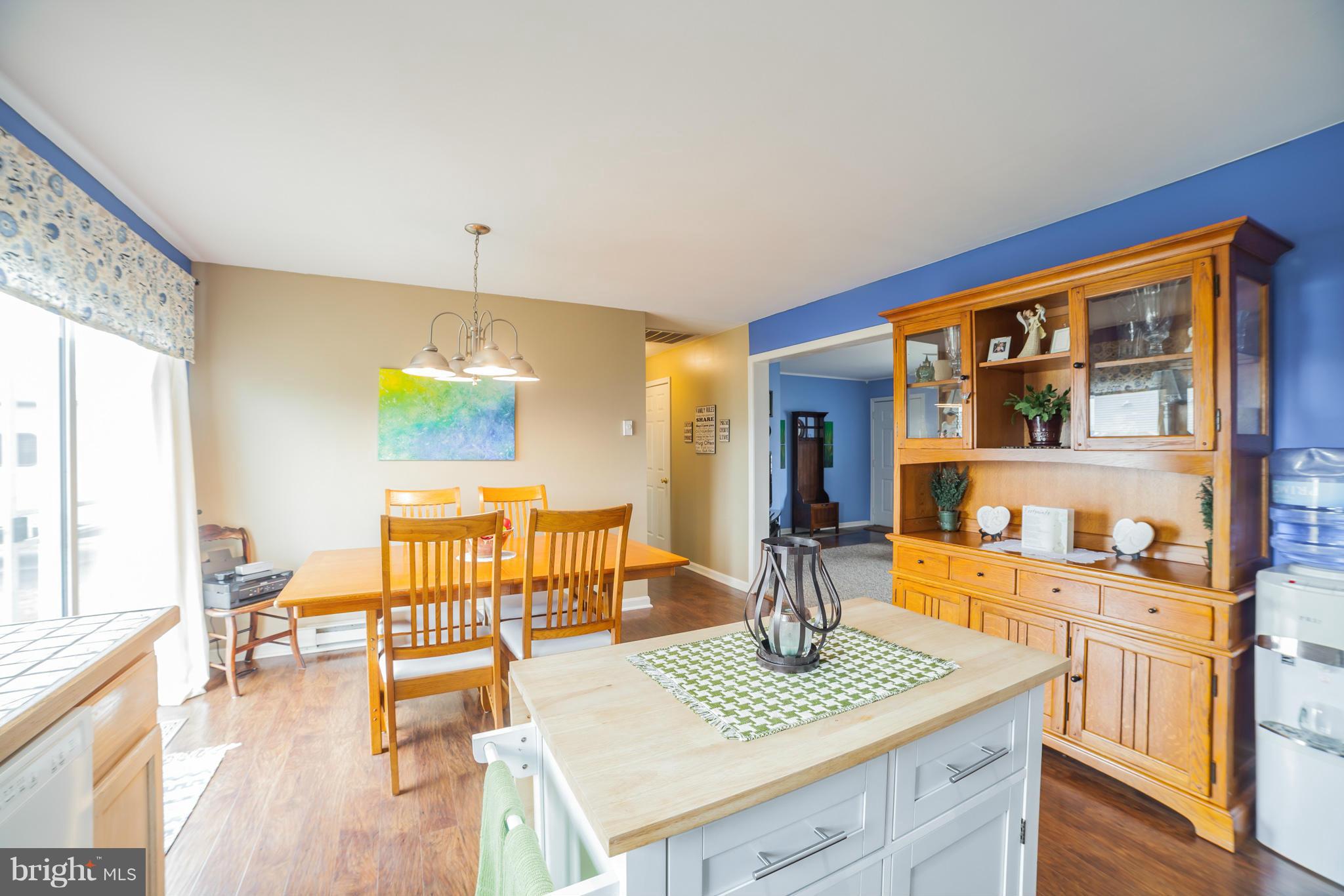 18 Oakview Court Ridgely, MD 21660 - Photo 12 of 27 Kitchen