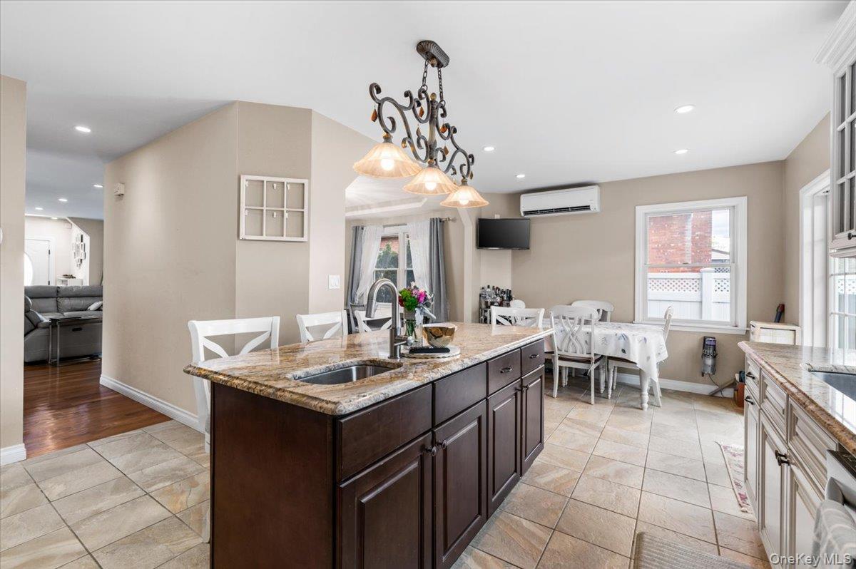 174-28 Pidgeon Meadow Road Queens, NY 11365 - Photo 13 of 42