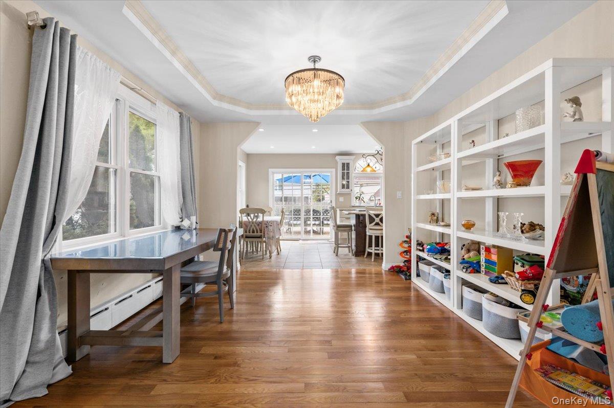 174-28 Pidgeon Meadow Road Queens, NY 11365 - Photo 15 of 42