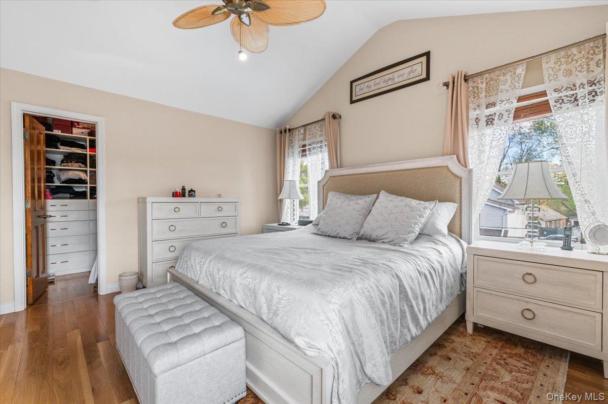 174-28 Pidgeon Meadow Road Queens, NY 11365 - Photo 20 of 42