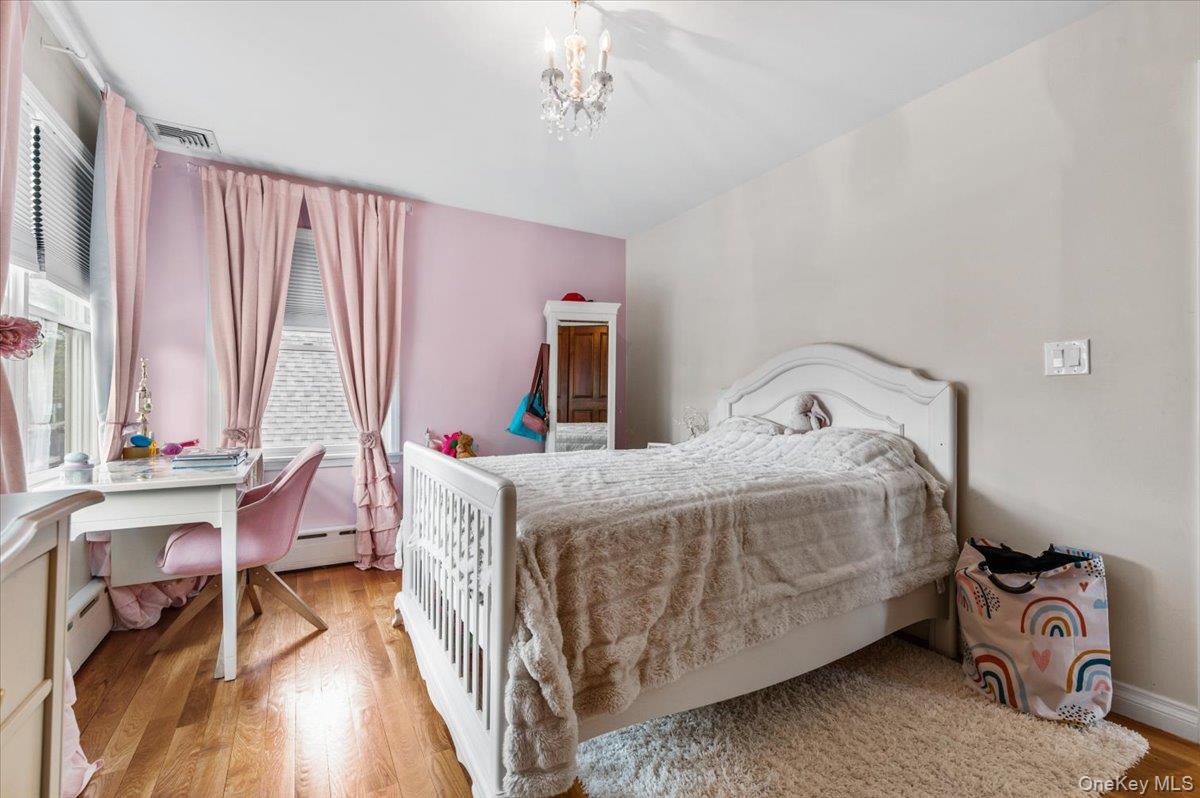 174-28 Pidgeon Meadow Road Queens, NY 11365 - Photo 25 of 42