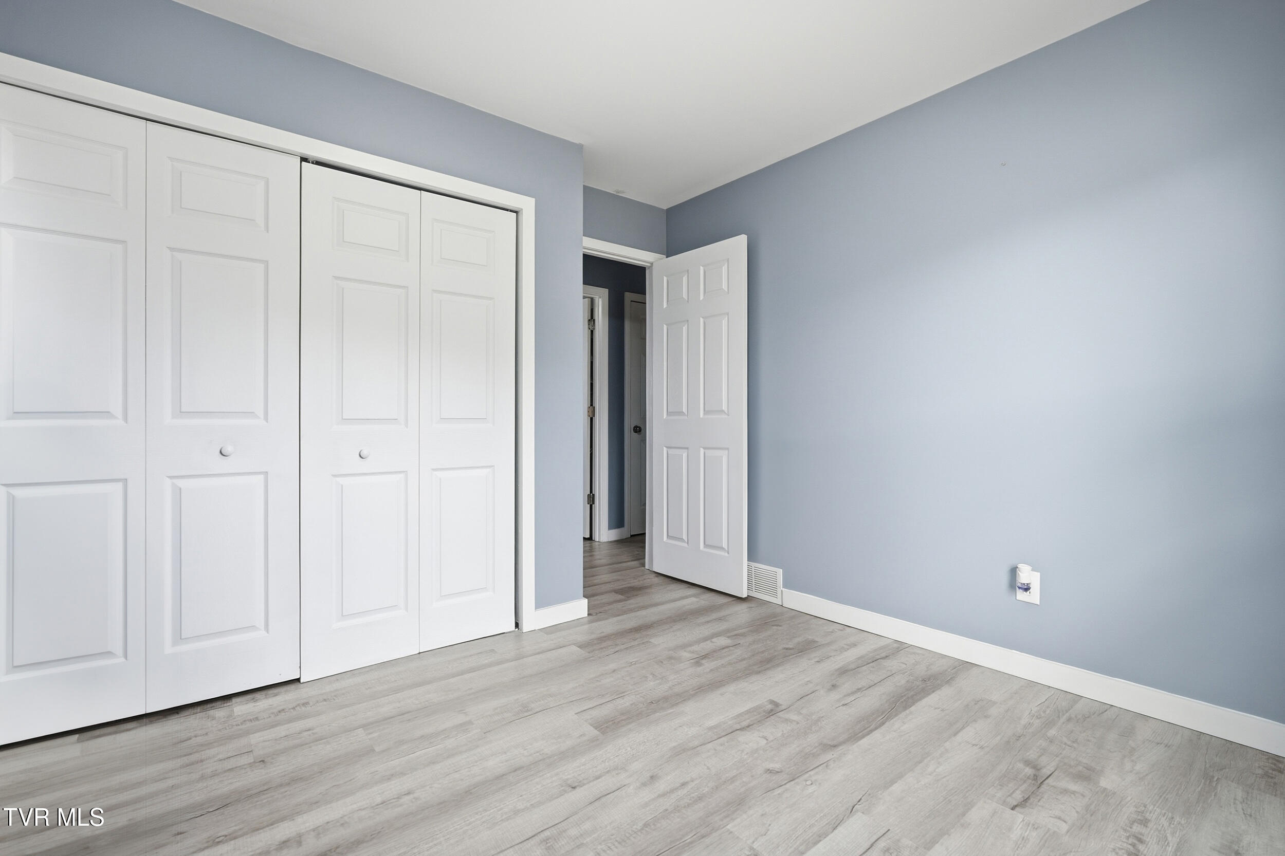 1325 Boones Creek Road Jonesborough, TN 37659 - Photo 17 of 38 29_1325 boones-23