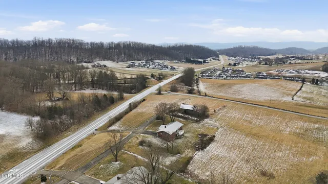 $379,000 | 1325 Boones Creek Road, Jonesborough, TN 37659