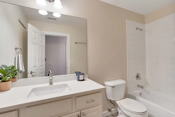 $369,000 | 1307 South Wabash Avenue, Unit 504, Chicago, IL 60605