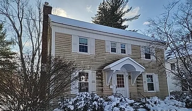 $279,900 | 2204 Almeria Road, Niskayuna, NY 12309