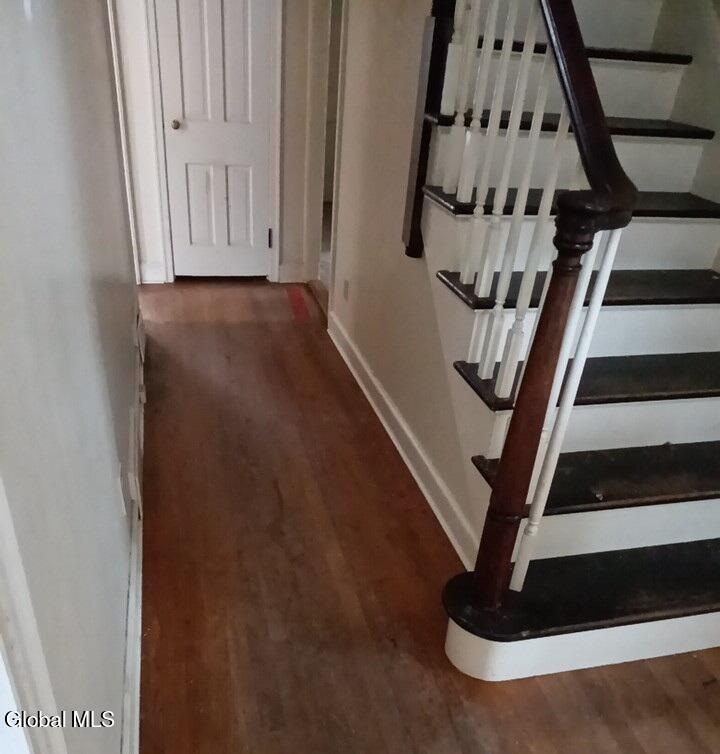 2204 Almeria Road Niskayuna, NY 12309 - Photo 12 of 18 677