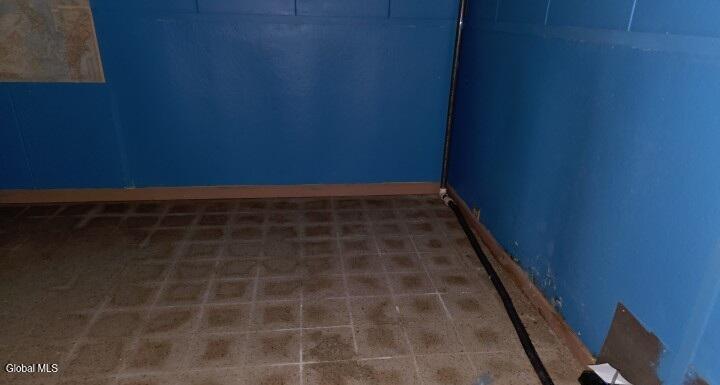 2204 Almeria Road Niskayuna, NY 12309 - Photo 14 of 18 2