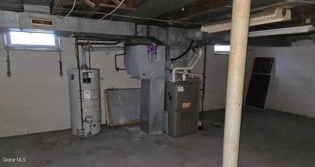 $279,900 | 2204 Almeria Road, Niskayuna, NY 12309