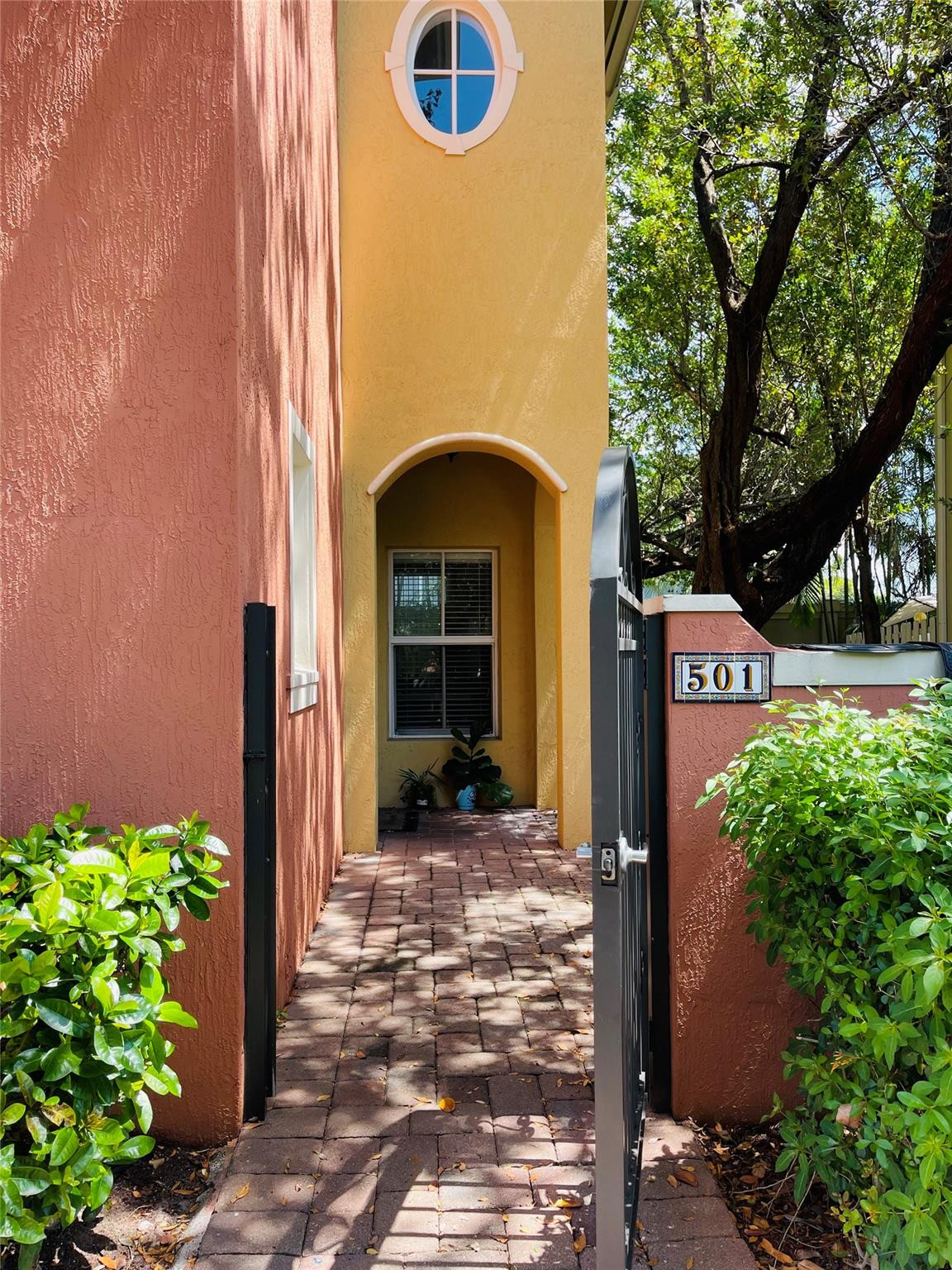 2851 Prospect Road Fort Lauderdale, FL 33309 - Photo 1 of 8 Photo 1